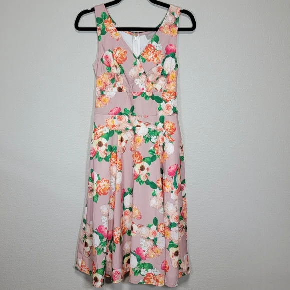 eshakti dresses A Versatile Maxi Dress for All Seasons | Wardrobe Oxygen | Real-Life Style Advice for Women Over 40 fading of fabric eShakti Custom Dress Review